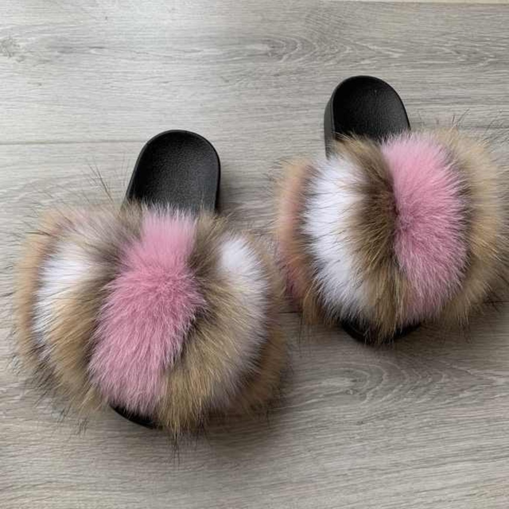 Pink Neutral fox fur slides